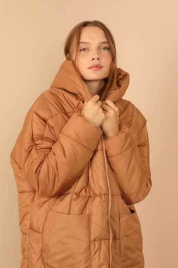 Picture of Kapitone Material&#x20; Zipped Neck Short Size Oversize Loose Woman Coat Tan