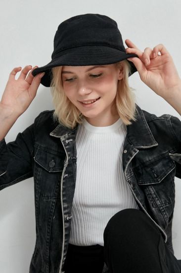 Picture of Cachet Material Woman Bucket Hat Black