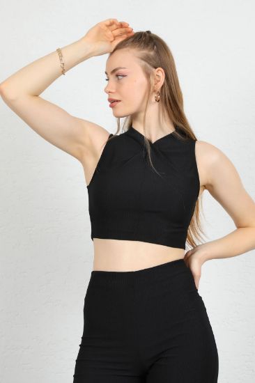 Picture of Okyanus Knitting Material Neck Detail Woman Crop Black
